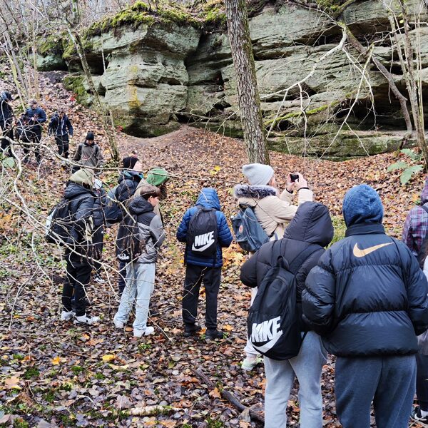 Sandstone caves on the Ubari ropes hike